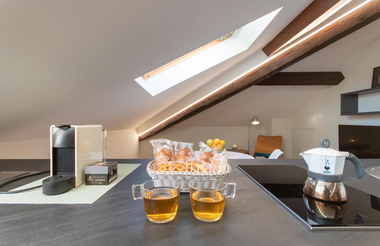 Aqualago Casa Vacanze Suite Вербания Экстерьер фото